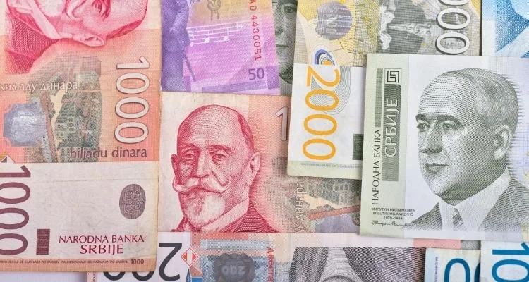 Srbija smanjuje zavisnost finansijskog sistema od evra i jača ulogu dinara